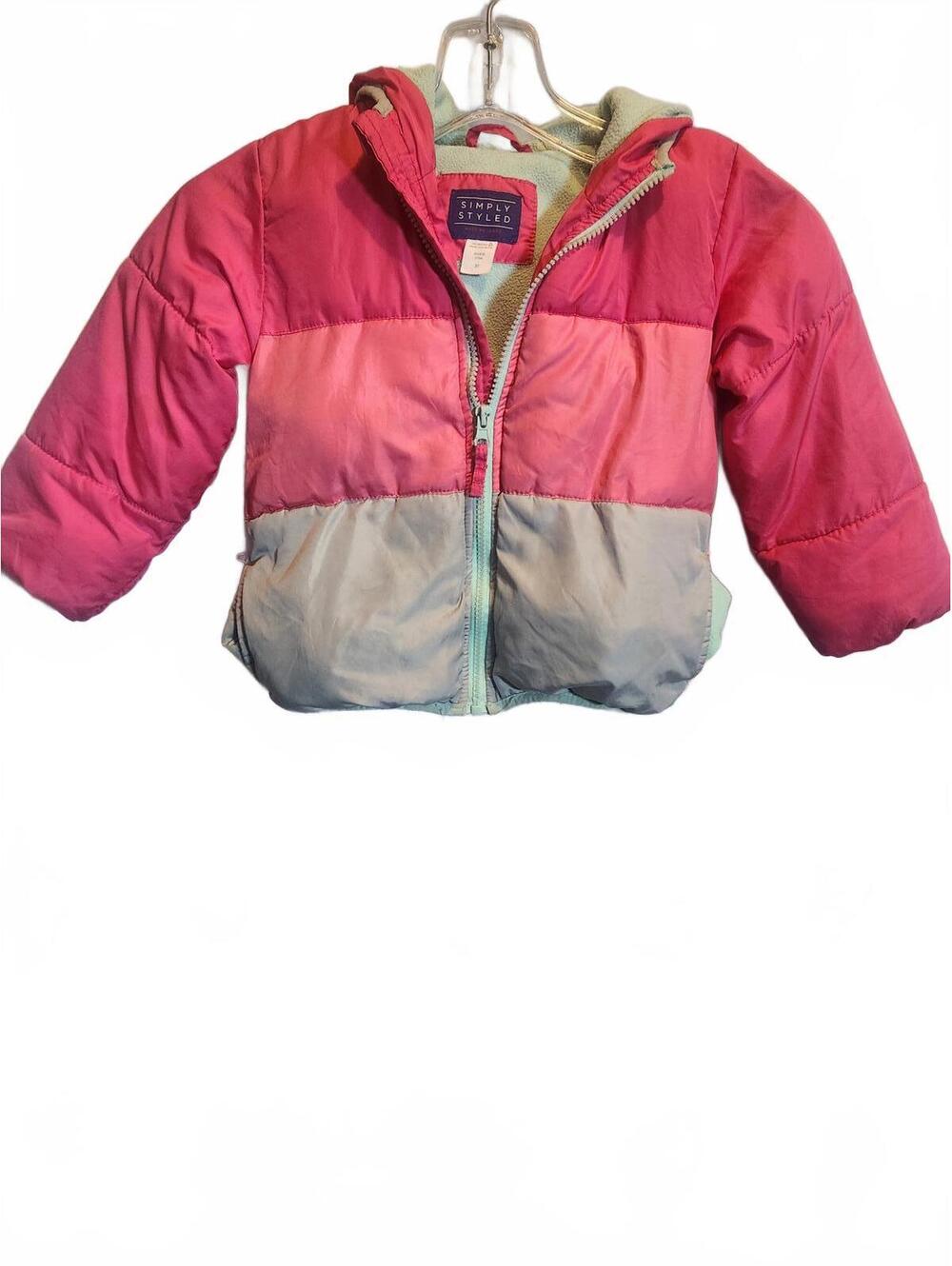 Simply Styled Pink Girls Winter Coat. Girls Size 3T. Very good condition